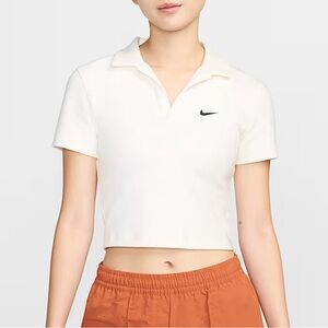 Nike white cropped short sleeve polo, size M